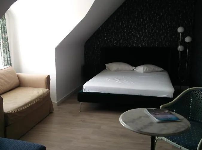 Nocleg ze śniadaniem Monique *